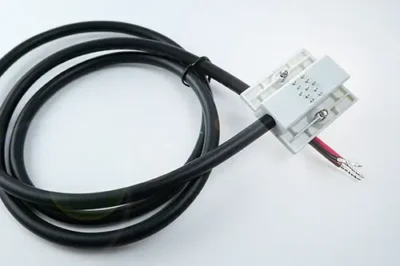 Sonderkabel-mit-Sonderstecker