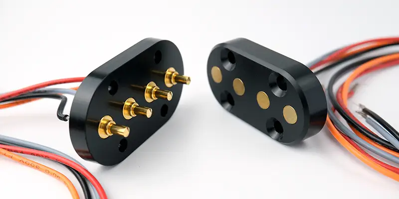 kundenspezifischer-Stecker-mit-Federkontakten